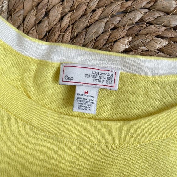 Gap with silk range crew neck soft jumper in pastel yellow size M - Picture 2 of 6